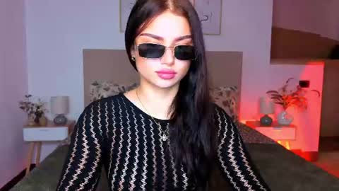 kitty_cut1ee_ online show from July 28, 6:44 am