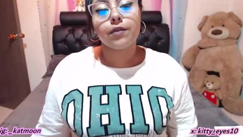 kitty online show from February 1, 12:18 am