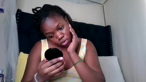 kitty_kerry online show from July 6, 8:41 am