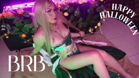 Kitty online show from November 2, 2:15 am