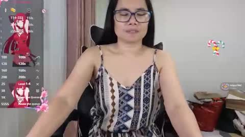 kittybabe0528 online show from October 19, 9:44 am