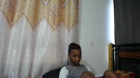 Fay online show from March 21, 12:10 pm