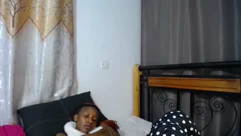 Fay online show from March 8, 2:15 am