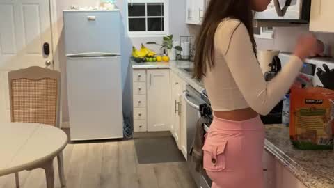 kittypurr79 online show from December 4, 2:14 am