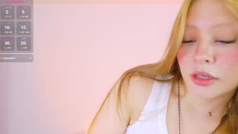  K I T T  Y  online show from August 3, 2:12 pm