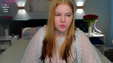 kittyy online show from March 12, 7:57 am