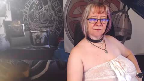 Michelle online show from June 15, 4:12 am