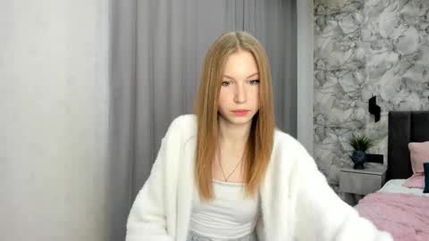 Trina online show from November 24, 4:47 am