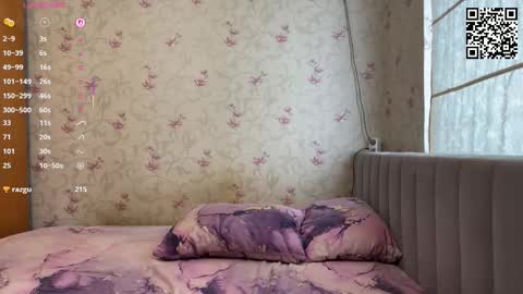 Louise and Mark online show from October 3, 10:20 am