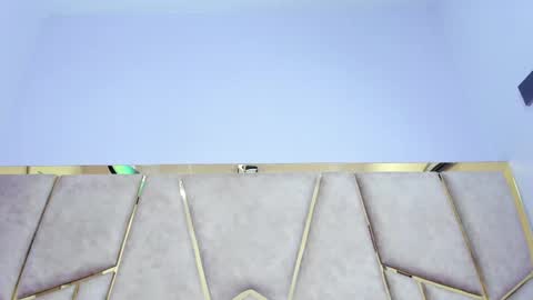 kloe online show from September 12, 4:35 am