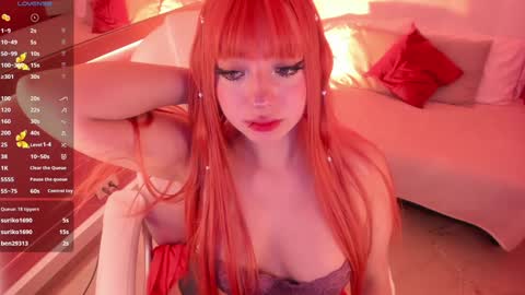 Snapshot of kloe_raize chatting on December 10, 11:19 pm Kloe online show from December 10, 11:19 pm