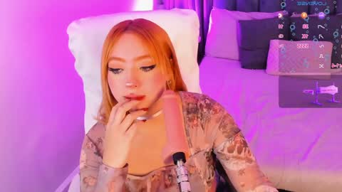 Snapshot of kloe_raize chatting on February 6, 11:04 pm Kloe online show from February 6, 11:04 pm