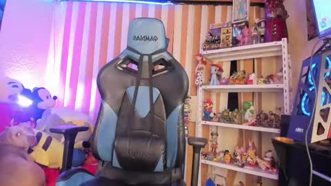 kloelamaravilla18 online show from March 25, 3:56 am