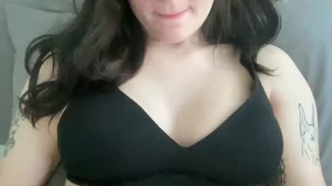 knextdoor online show from July 11, 7:36 pm