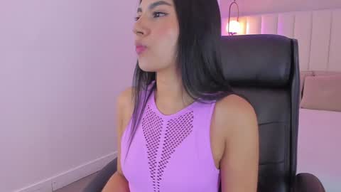 K O S M I C online show from February 3, 12:25 pm