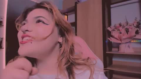 Khloe online show from January 15, 3:23 am