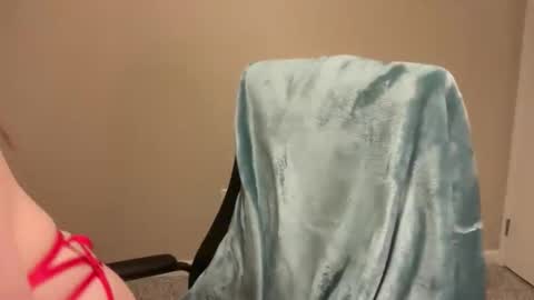 kr3amykay online show from February 15, 7:51 am