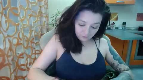 Kris online show from December 13, 9:32 pm