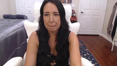 Krissy online show from January 10, 2:22 pm