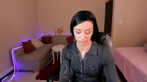 Sophia online show from July 2, 7:42 pm