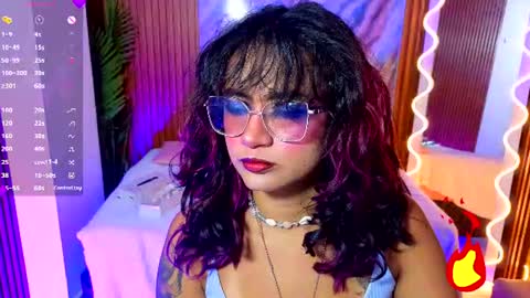 kristen_tay online show from July 14, 2:49 am