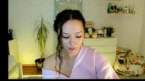Snapshot of kristina0001 chatting on October 11, 1:47 pm Kristina online show from October 11, 1:47 pm