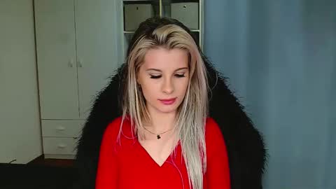 KristineAmore online show from February 18, 9:25 pm