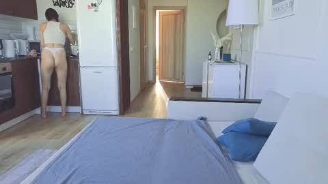 Kristi online show from November 17, 7:31 am