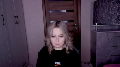 Kristy online show from February 7, 11:19 pm