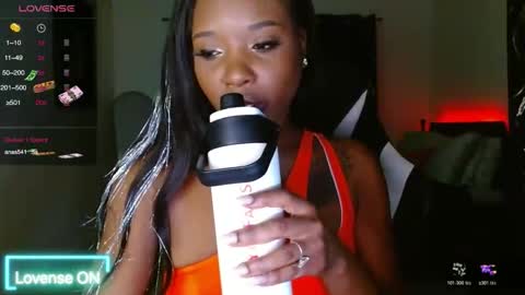Krystal Blake online show from May 16, 12:13 am