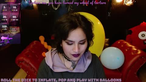 Fetiche Woman online show from December 18, 7:04 am