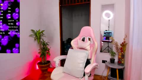 kya_miller_ online show from February 14, 10:36 pm