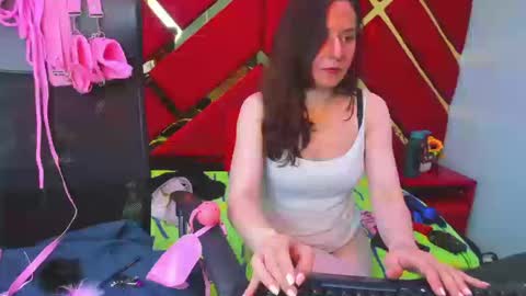 kylie_bloom online show from March 16, 10:35 pm