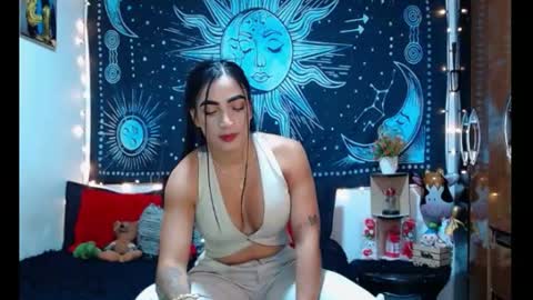 kylie online show from August 7, 9:11 pm