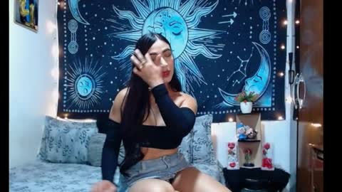 kylie online show from May 2, 8:45 pm
