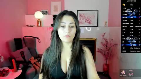 Kylie online show from December 1, 5:33 am