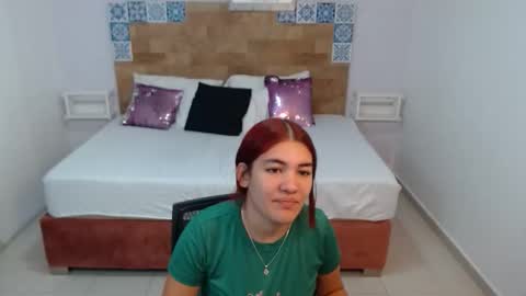 Melissa online show from December 17, 10:52 am