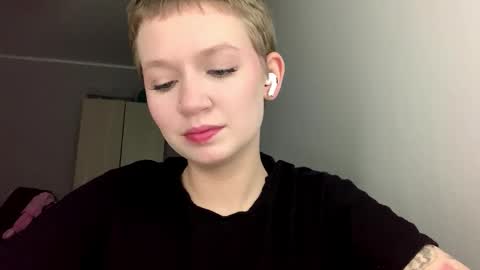 Kim online show from January 11, 7:08 pm