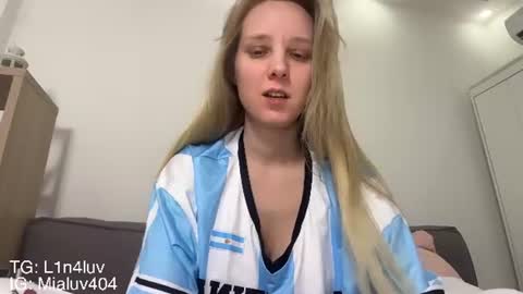 lina online show from July 15, 5:06 pm