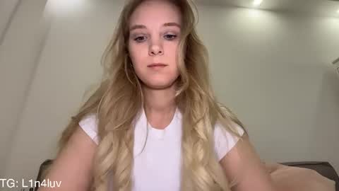 lina online show from June 20, 7:39 pm
