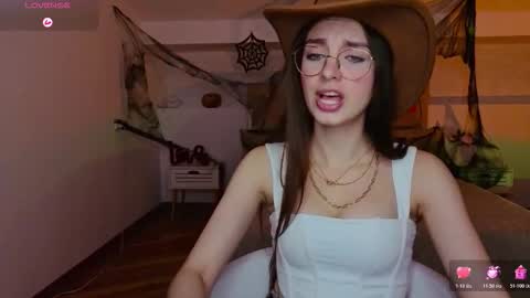 Margo  online show from October 25, 9:43 pm