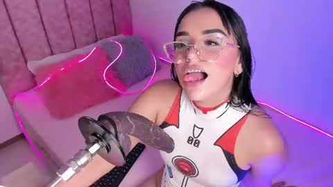 lana  foxx Model  independient online show from June 13, 11:35 pm