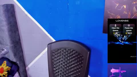 danny  online show from February 3, 6:56 pm