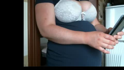 lady cute cat29 online show from July 1, 2:44 am
