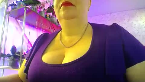 Lady Gloria online show from April 29, 5:10 am