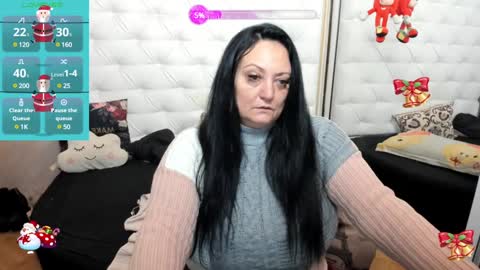 Snapshot of lady_lauren chatting on December 13, 5:27 am lady lauren online show from December 13, 5:27 am