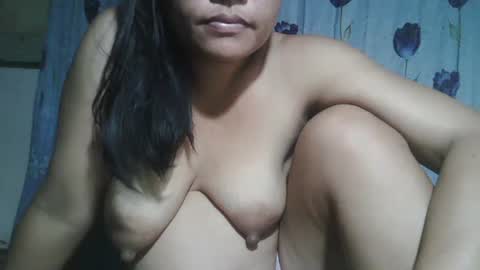 Snapshot of lady_love063 chatting on October 18, 9:49 pm lady_love063 online show from October 18, 9:49 pm