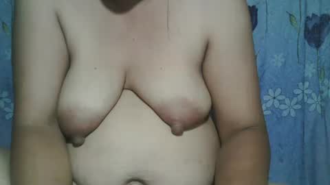 Snapshot of lady_love063 chatting on September 17, 9:57 pm lady_love063 online show from September 17, 9:57 pm