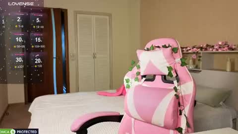 Olivia online show from July 16, 2:05 am