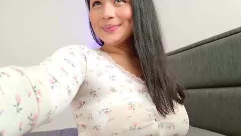    700  1300 -5 online show from July 14, 1:05 pm